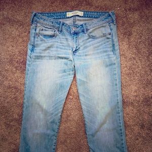 Size 8R Abercrombie and Fitch Jeans